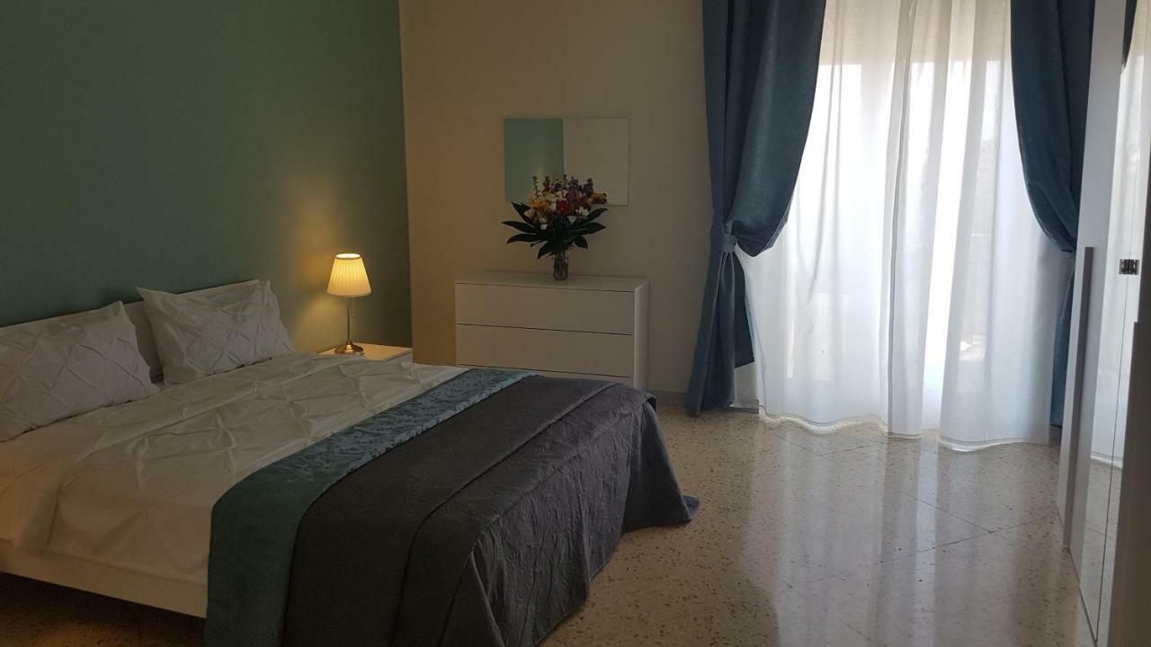 Residenze Benedetto Croce Hotell Bari Exteriör bild