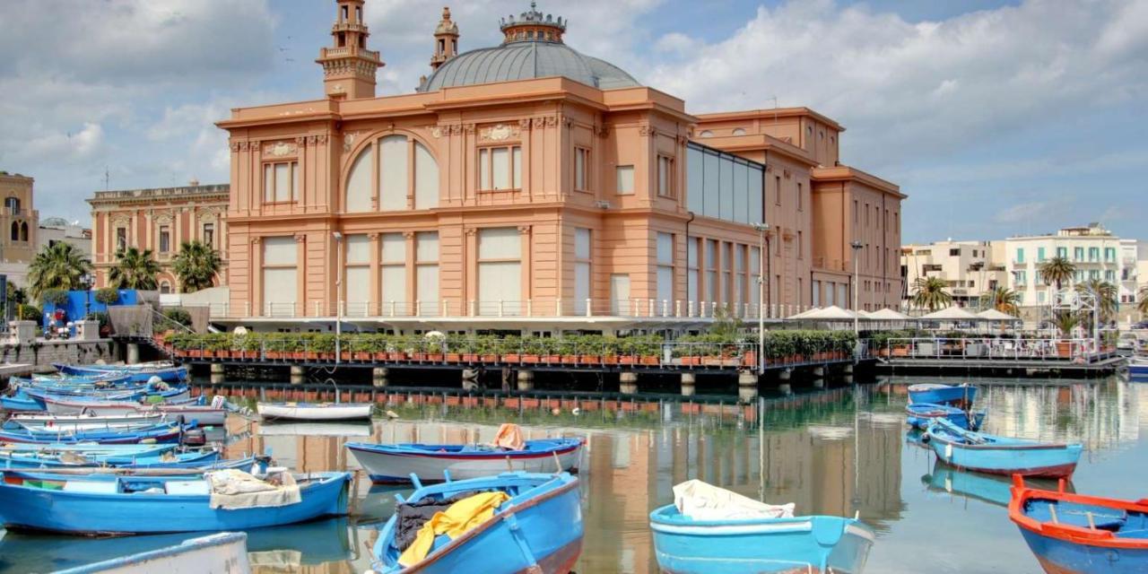 Residenze Benedetto Croce Hotell Bari Exteriör bild